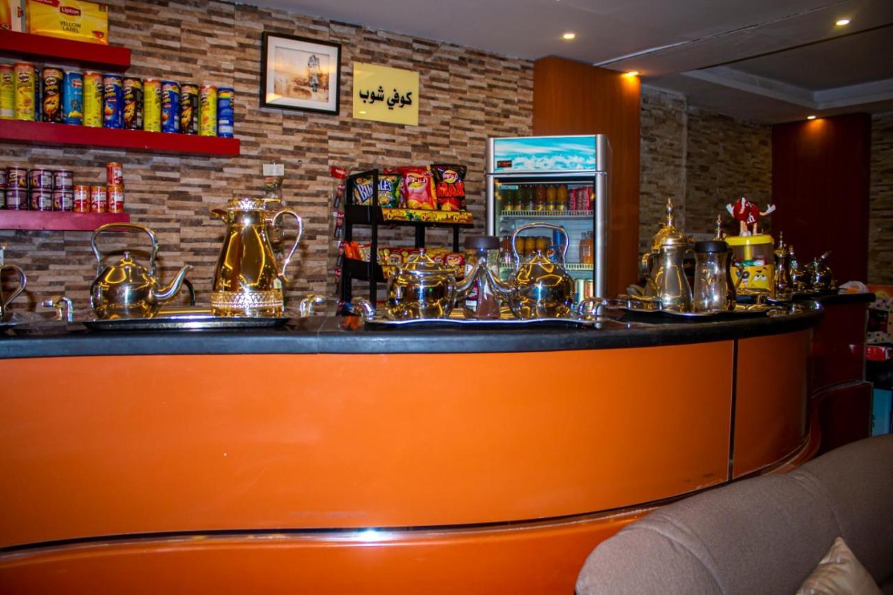 ال متعب سويتس الفلاح 1 Aparthotel Riaad Buitenkant foto