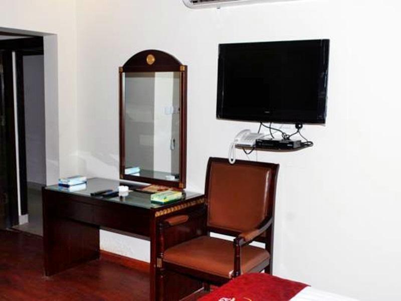 ال متعب سويتس الفلاح 1 Aparthotel Riaad Buitenkant foto